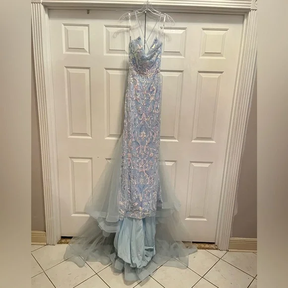 Blush Prom or Homecoming Light Blue Dress Size 0 - Picture 2 of 7
